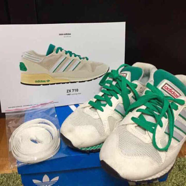 adidas - adidas ZX710 スニーカーの通販 by しみぃ's shop adidas - adidas ZX710 スニーカーの通販 by しみぃ's shop