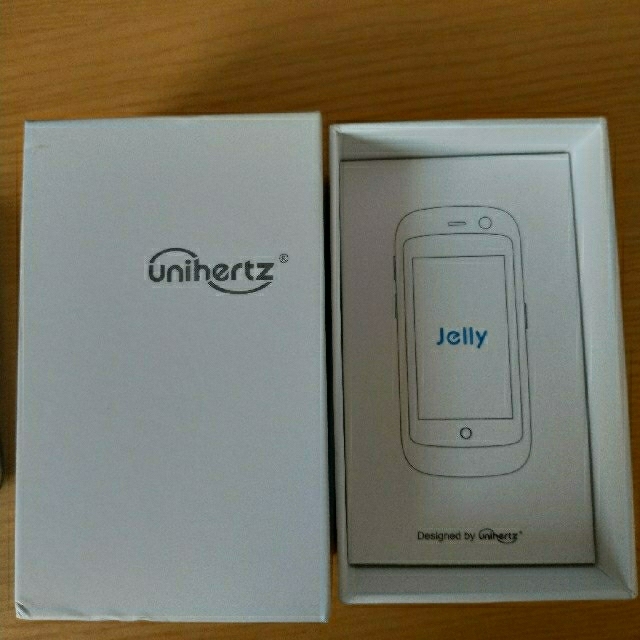 jelly pro　小型スマホ