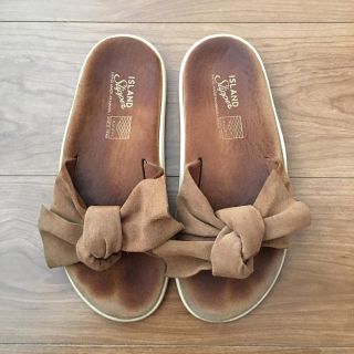 アイランドスリッパ(ISLAND SLIPPER)のアイランド スリッパ 8月で出品終了(サンダル)