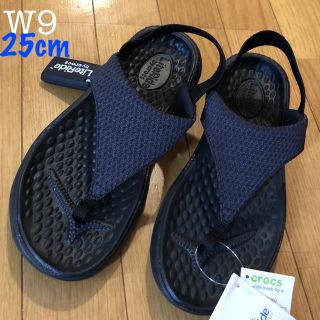 クロックス(crocs)の新品 クロックス ライトライド メッシュフリップ W9 25 25.5cm 黒(サンダル)