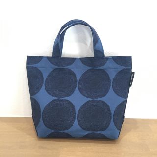 マリメッコ(marimekko)のマリメッコ ドット柄 トートバッグ(トートバッグ)