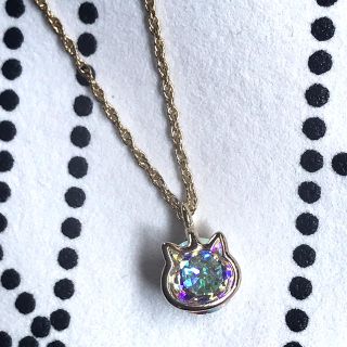 スワロフスキー(SWAROVSKI)のスワロフスキー オーロラ猫のネックレス(ネックレス)