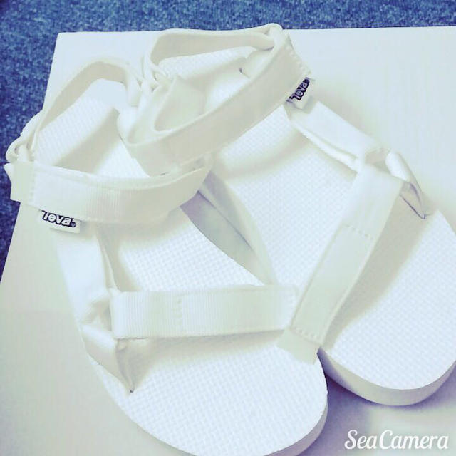 Teva(テバ)の✧TeVa 厚底サンダル White✧ レディースの靴/シューズ(サンダル)の商品写真