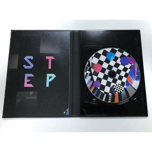 KARA 3rdアルバム STEP エンタメ/ホビーのCD(K-POP/アジア)の商品写真