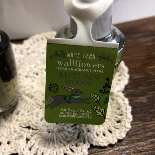 Bath & Body Works(バスアンドボディーワークス)のwallflowers  Home fragrance refills コスメ/美容のリラクゼーション(アロマオイル)の商品写真