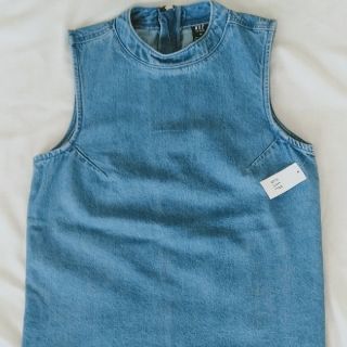 ギャップ(GAP)のGAP 　トップス　ノースリーブ(シャツ/ブラウス(半袖/袖なし))