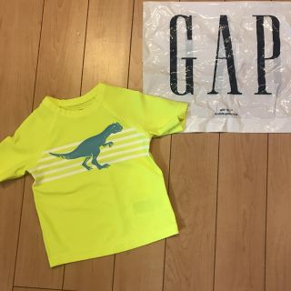 ベビーギャップ(babyGAP)の新品★ 80cm gap 水着 ラッシュガード 半袖 恐竜(水着)