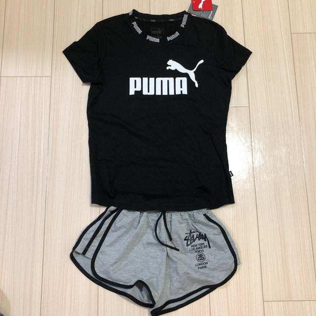 PUMA(プーマ)のPUMA♡ロゴTシャツ♡新品タグ付き 値下げ レディースのトップス(Tシャツ(半袖/袖なし))の商品写真