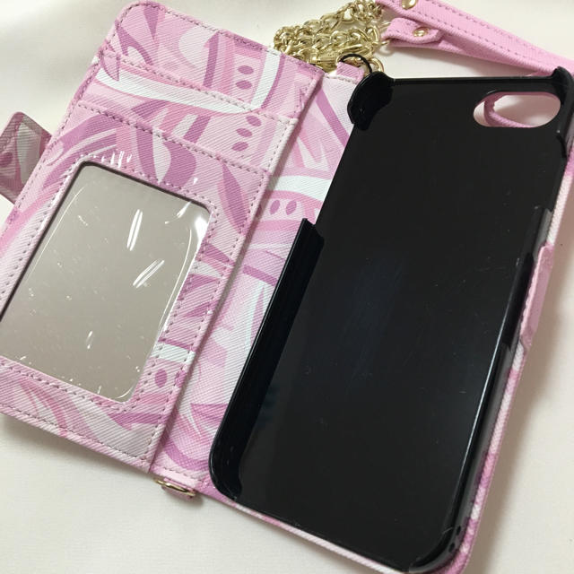 CECIL McBEE(セシルマクビー)の新品 セシルマクビー ショルダー付き ミラー付き iPhoneケース ピンク スマホ/家電/カメラのスマホアクセサリー(iPhoneケース)の商品写真