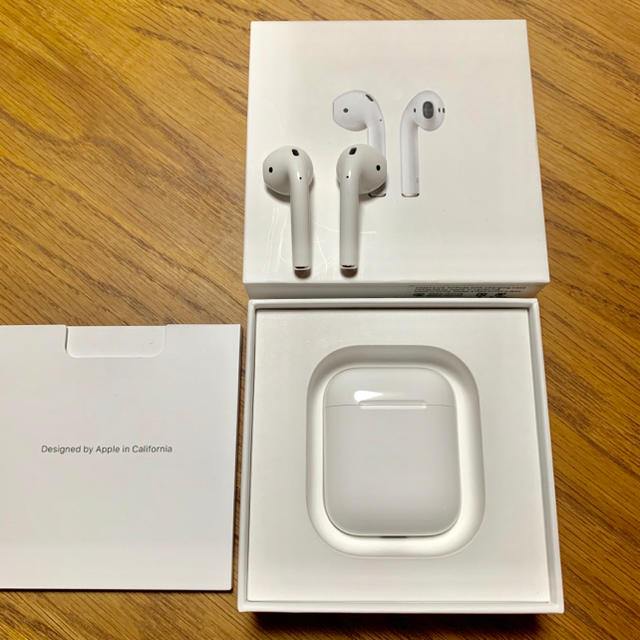 新品 AirPods MMEF2J/A   ※第1世代