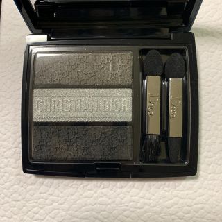 ディオール(Dior)のディオール トリオブリックパレット 053 スモーキーキャンバス　値下げします(アイシャドウ)