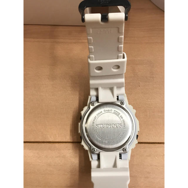 G-SHOCK x STUDIOUS 腕時計 ホワイト 限定モデル G-SHOCK x STUDIOUS 腕時計 ホワイト 限定モデル