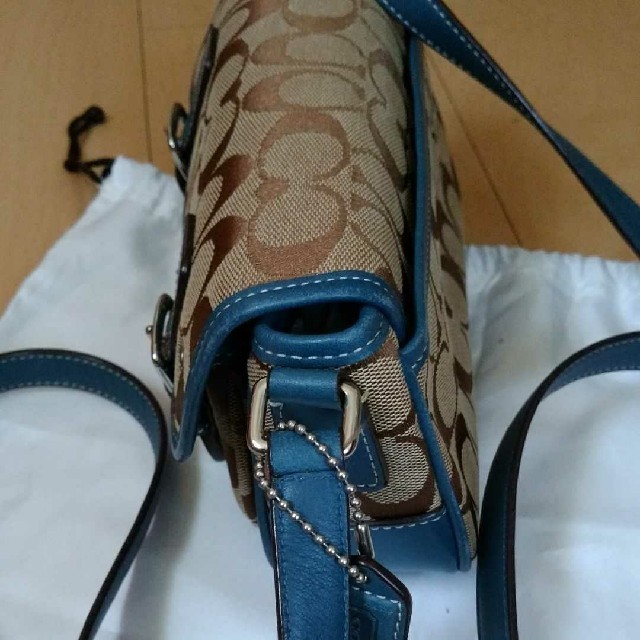 COACH(コーチ)のコ―チショルダーバッグ レディースのバッグ(ショルダーバッグ)の商品写真