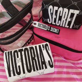 ヴィクトリアズシークレット(Victoria's Secret)のポーチ3 点セット ヴィクトリアシークレット(ポーチ)