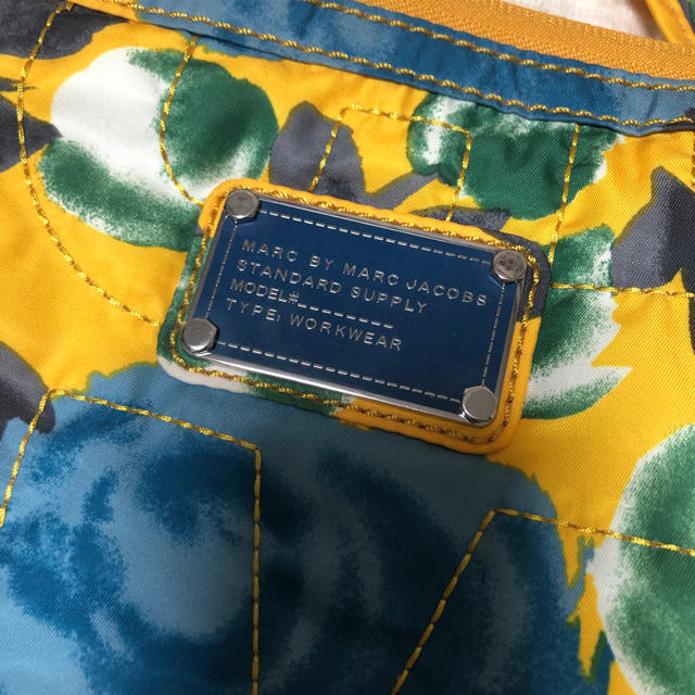 MARC BY MARC JACOBS(マークバイマークジェイコブス)のMARCJACOBS パソコンケース スマホ/家電/カメラのPC/タブレット(その他)の商品写真