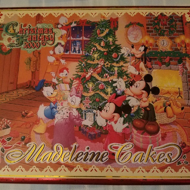 Disney ディズニーランド クリスマスファンタジー 00 お菓子の空き缶の通販 By Tronto Young ディズニーならラクマ