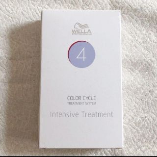 ウエラ(WELLA)の新品★WELLAウエラカラーサイクルヘアトリートメント★15ml×4袋(トリートメント)