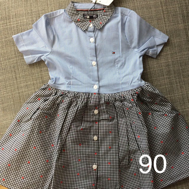 TOMMY HILFIGER(トミーヒルフィガー)の新品 TOMMY HILFIGER ワンピース 90 キッズ/ベビー/マタニティのキッズ服女の子用(90cm~)(ワンピース)の商品写真