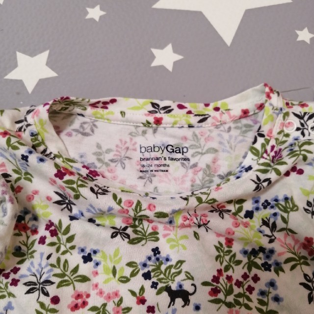 babyGAP(ベビーギャップ)のロンパース/花柄/GAP キッズ/ベビー/マタニティのキッズ服女の子用(90cm~)(その他)の商品写真