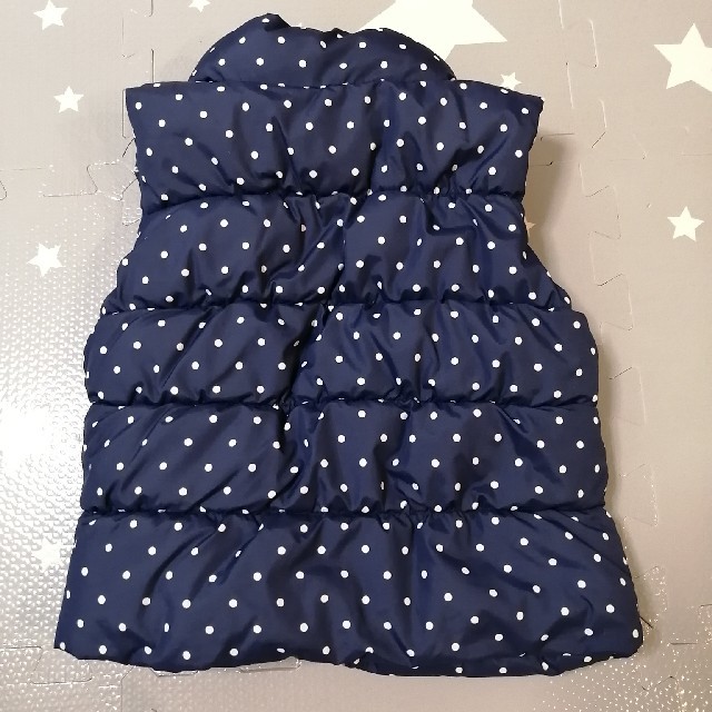 babyGAP(ベビーギャップ)のダウンベスト/GAP キッズ/ベビー/マタニティのキッズ服男の子用(90cm~)(ジャケット/上着)の商品写真