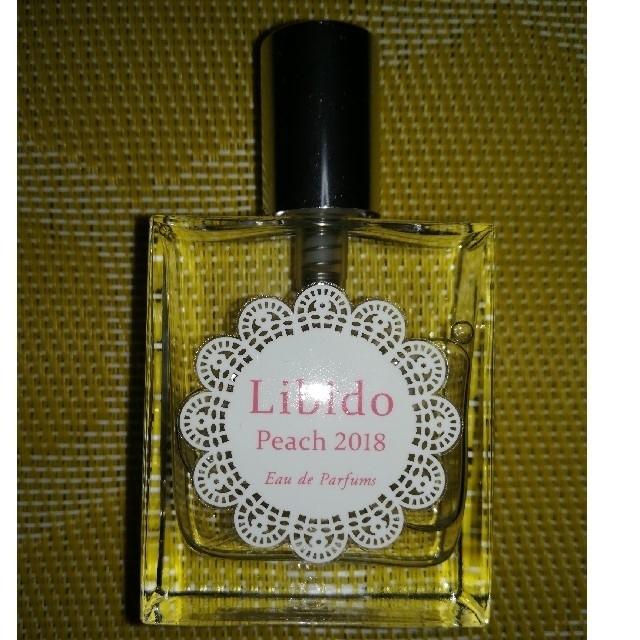 LC リビドーピーチ オードパルファム コスメ/美容の香水(香水(女性用))の商品写真