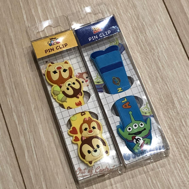 Disney(ディズニー)の新品 PIN CLIP ラバーピン 2本 チップ&デール リトルグリーンメン インテリア/住まい/日用品のインテリア/住まい/日用品 その他(その他)の商品写真