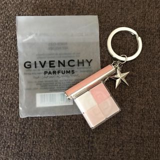 ジバンシィ(GIVENCHY)の【花道様専用】ジバンシー 限定品 キーホルダー(キーホルダー)