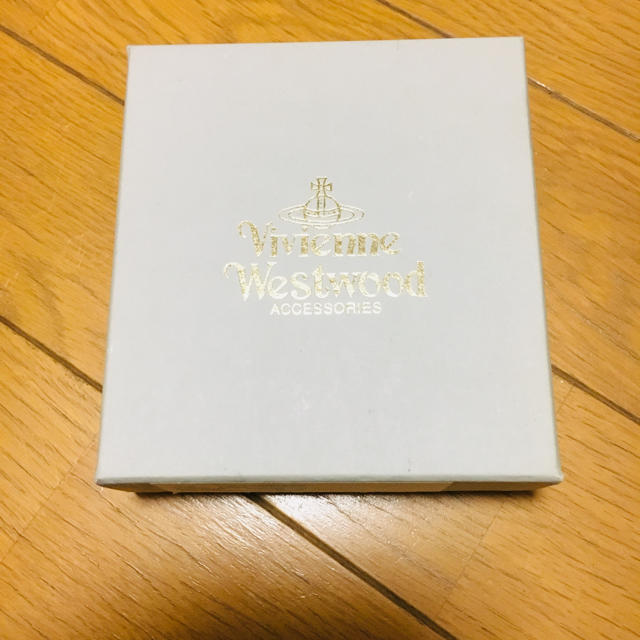 Vivienne Westwood(ヴィヴィアンウエストウッド)のヴィヴィアンウエストウッド★アクセサリーBox★送料無料 レディースのアクセサリー(その他)の商品写真