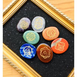 【新品送料無料】ヒーリングストーン チャクラ シンボル入り(各種パーツ)