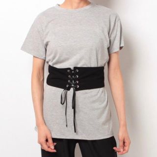 ナイスクラップ(NICE CLAUP)のナイスクラップ コルセットベルト付きTシャツ グレー(Tシャツ(半袖/袖なし))