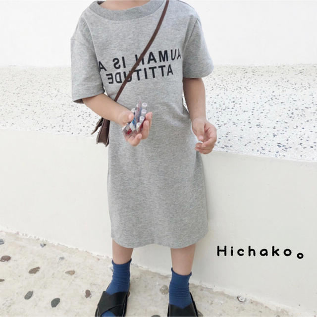 ★新品★バックデザイン♪ロゴプリントTシャツワンピース キッズ/ベビー/マタニティのキッズ服女の子用(90cm~)(ワンピース)の商品写真