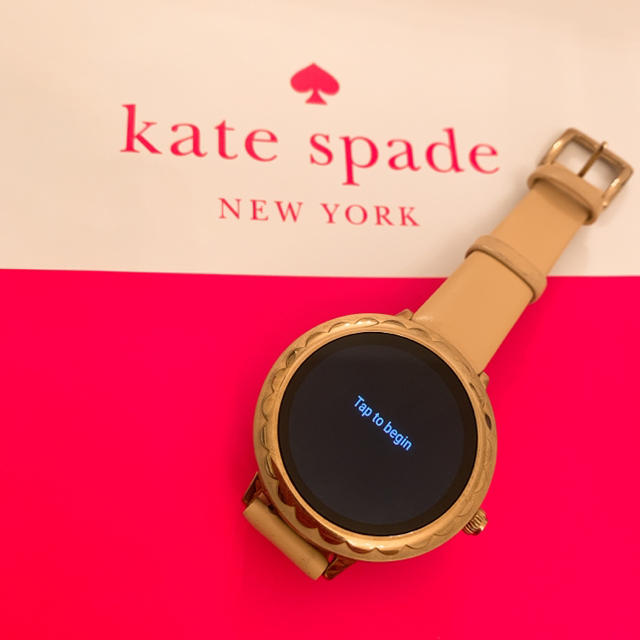 kate spade new york(ケイトスペードニューヨーク)のケイトスペード スマートウォッチ ピンクベージュ  レディースのファッション小物(腕時計)の商品写真