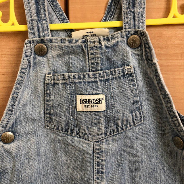 OshKosh(オシュコシュ)のOSHKOSHオーバーオール80 キッズ/ベビー/マタニティのキッズ/ベビー/マタニティ その他(その他)の商品写真