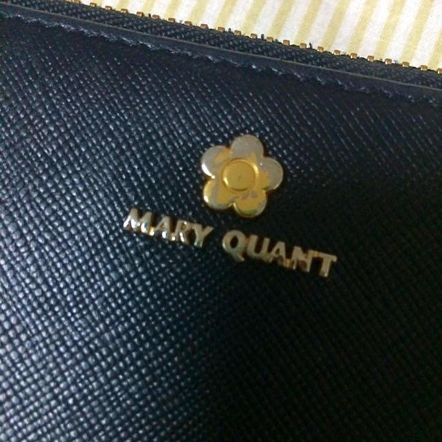 MARY QUANT(マリークワント)のMARY QUANT レザー財布 レディースのファッション小物(財布)の商品写真