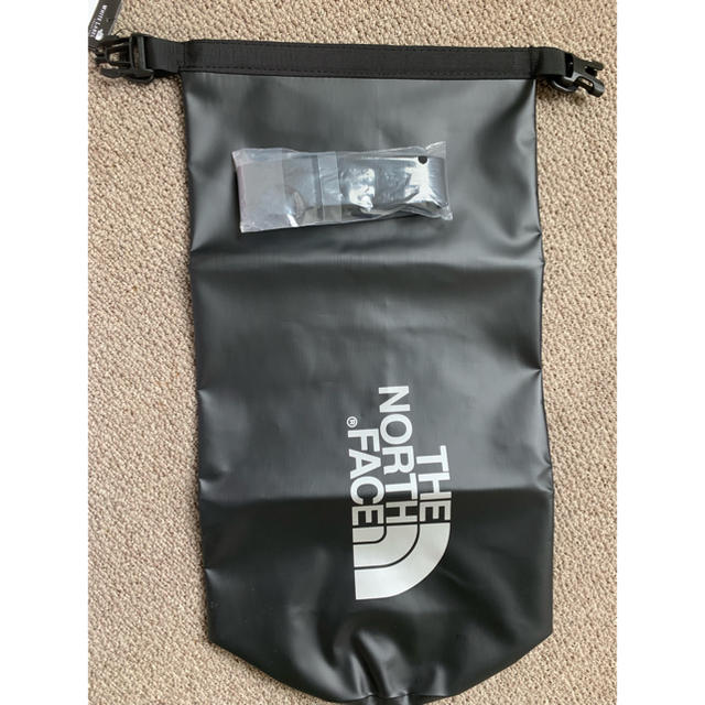 THE NORTHFACEWHITELABEL waterproofDRYBAG