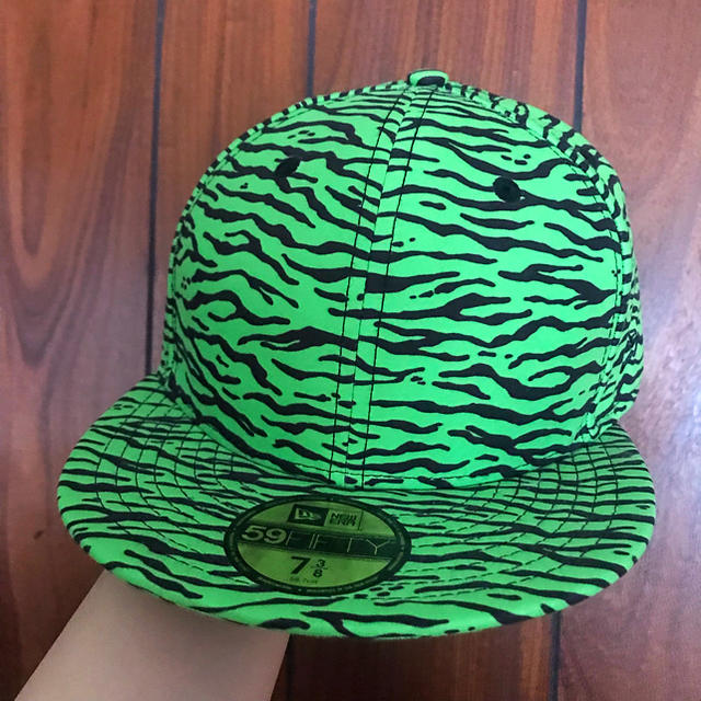 NEW ERA(ニューエラー)のニューエラ ゼブラ柄green レディースの帽子(キャップ)の商品写真