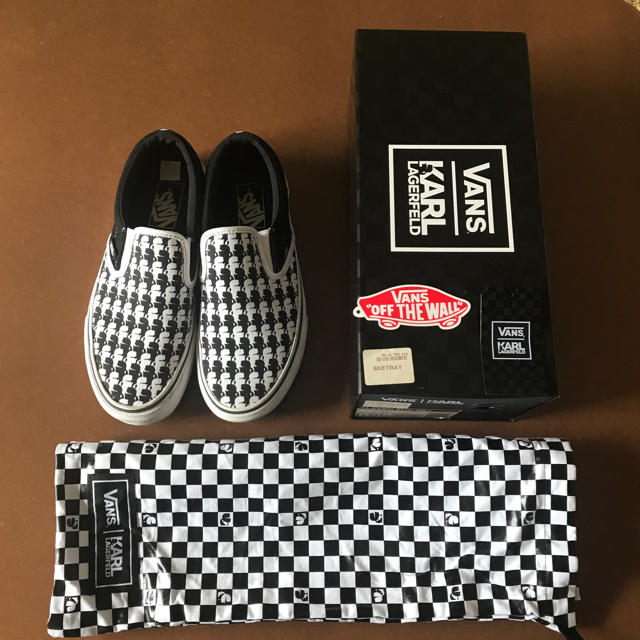 VANS(ヴァンズ)の◆KARL LAGERFELD × VANS  スリッポン サイズus7  メンズの靴/シューズ(スニーカー)の商品写真