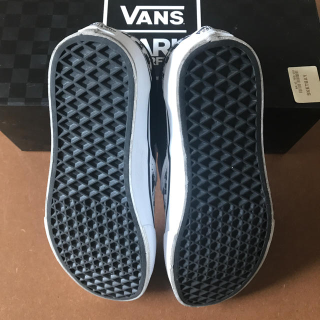 VANS(ヴァンズ)の◆KARL LAGERFELD × VANS  スリッポン サイズus7  メンズの靴/シューズ(スニーカー)の商品写真