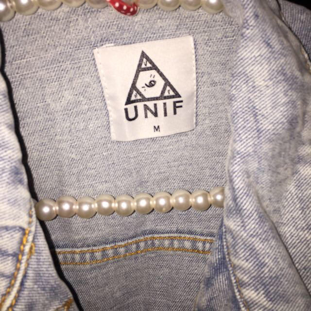 UNIF(ユニフ)のunif正規デニムジャケット レディースのジャケット/アウター(Gジャン/デニムジャケット)の商品写真