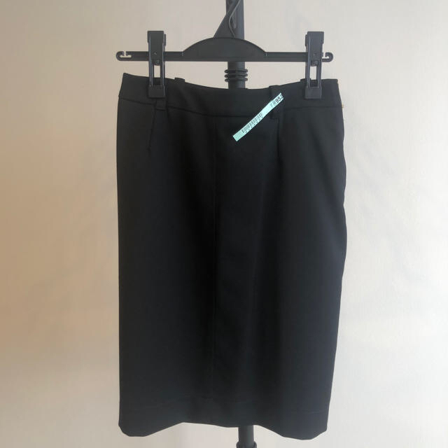 MOSCHINO(モスキーノ)のMOSCHINO スカート 黒 レディースのスカート(ひざ丈スカート)の商品写真