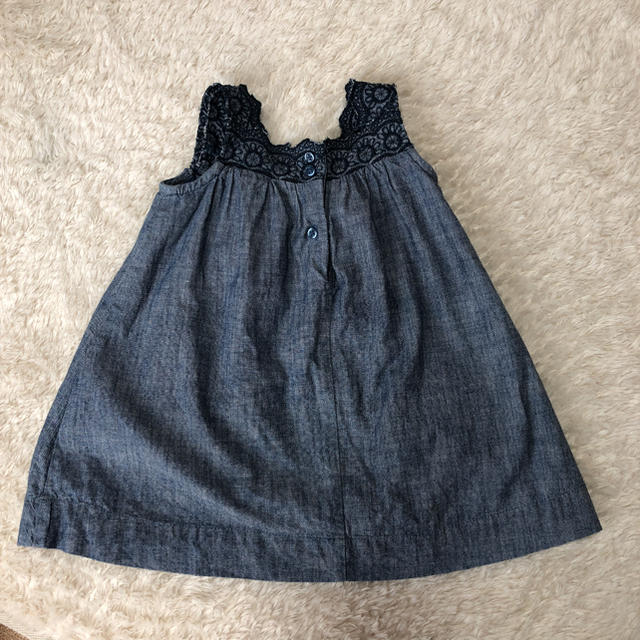 babyGAP(ベビーギャップ)のデニムワンピース ギャップ 90 GAP キッズ/ベビー/マタニティのベビー服(~85cm)(ワンピース)の商品写真