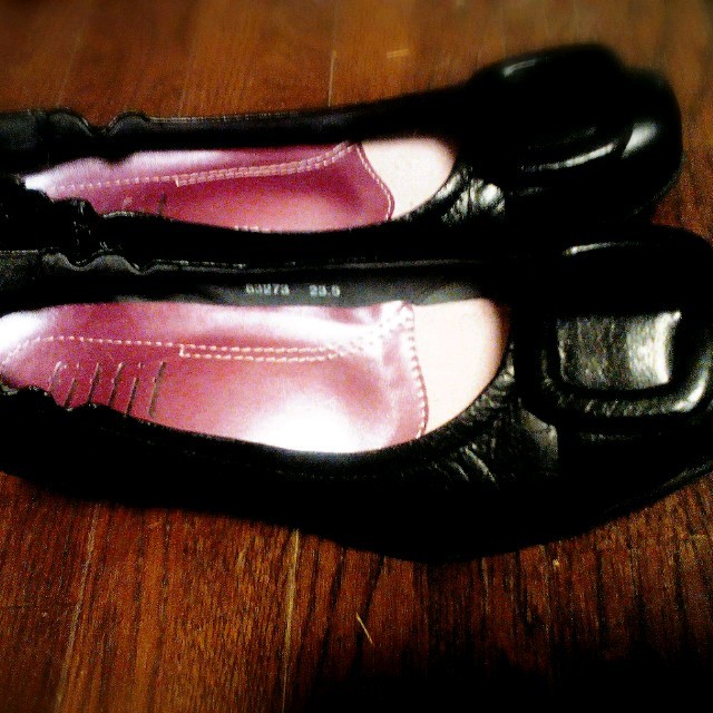 fitfit(フィットフィット)のfitfit☆23.5cm　美品 レディースの靴/シューズ(ハイヒール/パンプス)の商品写真