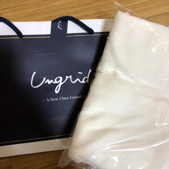 Ungrid(アングリッド)の値下げ ungrid ハニカムドットリングワンピース レディースのワンピース(ロングワンピース/マキシワンピース)の商品写真