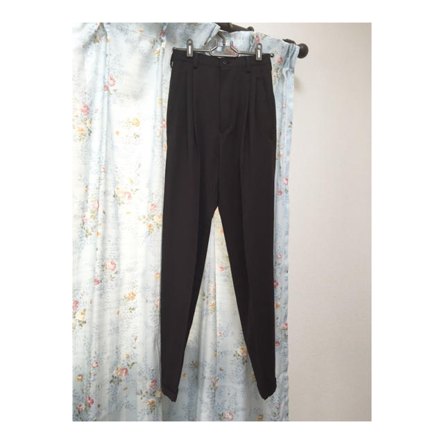 本店は Yohji Yamamoto ウールギャバハイウエストストレートパンツ