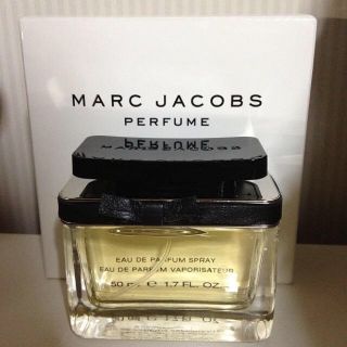 マークジェイコブス(MARC JACOBS)のMarc jacobs香水(香水(女性用))