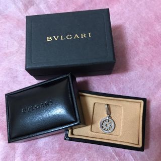 ブルガリ(BVLGARI)のBVLGARI サンチャーム ペンダントトップ WG(チャーム)