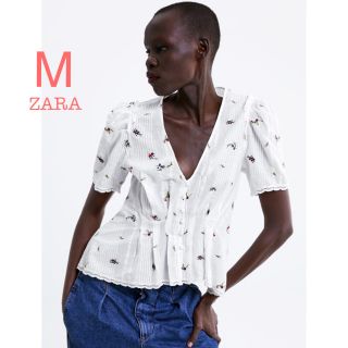 ザラ(ZARA)の新品未使用 ZARA 刺繍 フロントボタン パフスリーブ ブラウス 白 M(シャツ/ブラウス(半袖/袖なし))