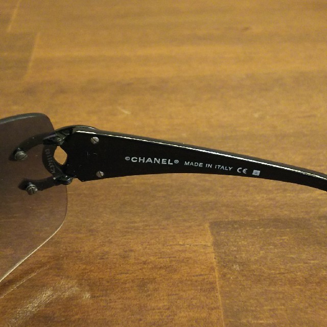 CHANEL(シャネル)のシャネルサングラク レディースのファッション小物(サングラス/メガネ)の商品写真