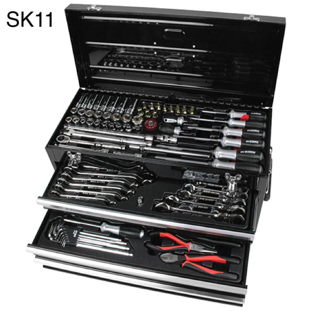 その他新品 【SK11】整備工具セット ブラック SST-16133BK[45938]