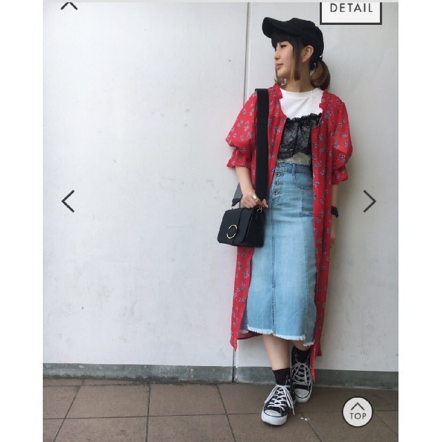 w closet(ダブルクローゼット)の花柄シフォンワンピース ガウン レディースのワンピース(ロングワンピース/マキシワンピース)の商品写真